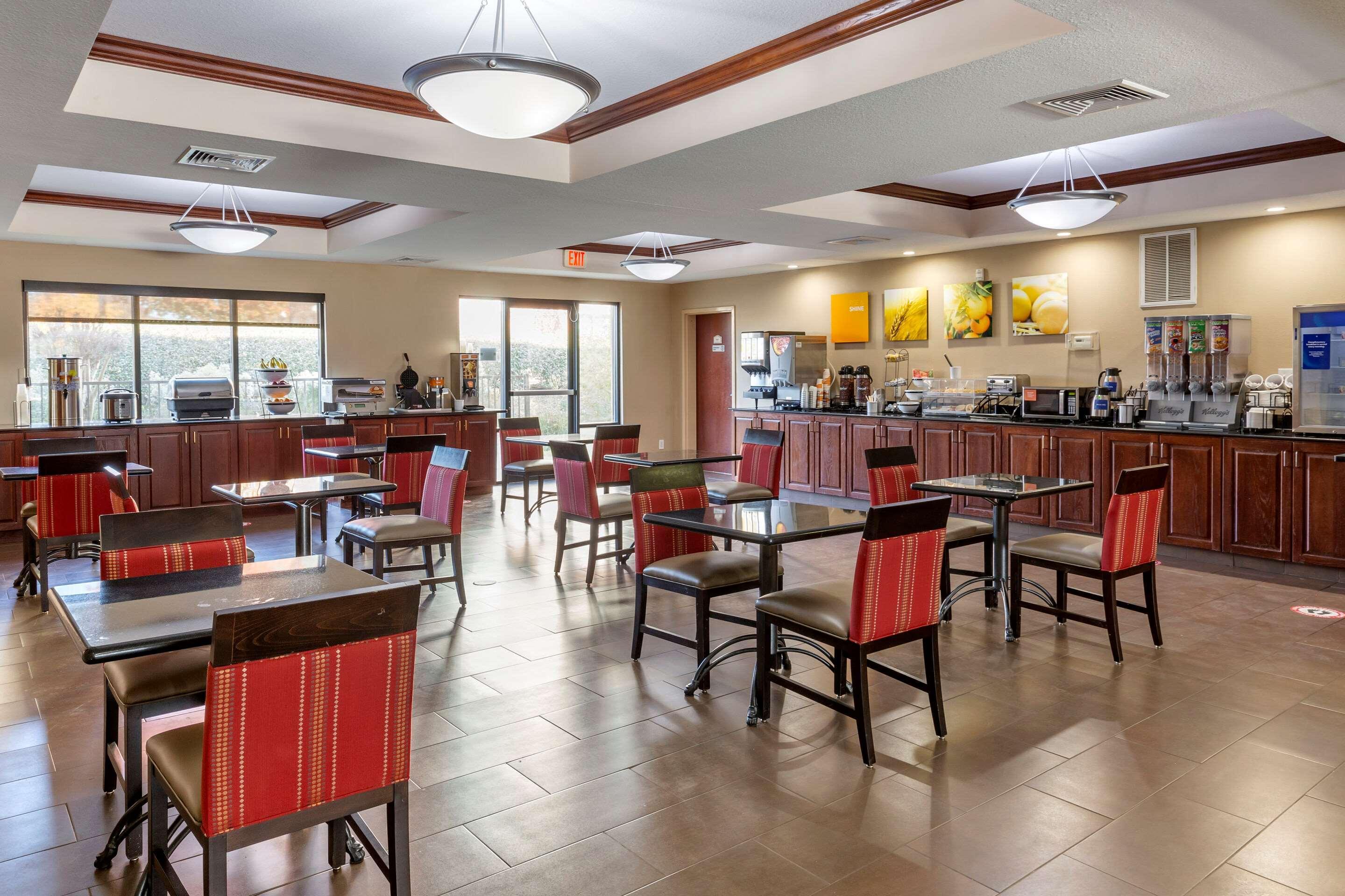 Comfort Inn Smithfield Near I-95 Екстер'єр фото